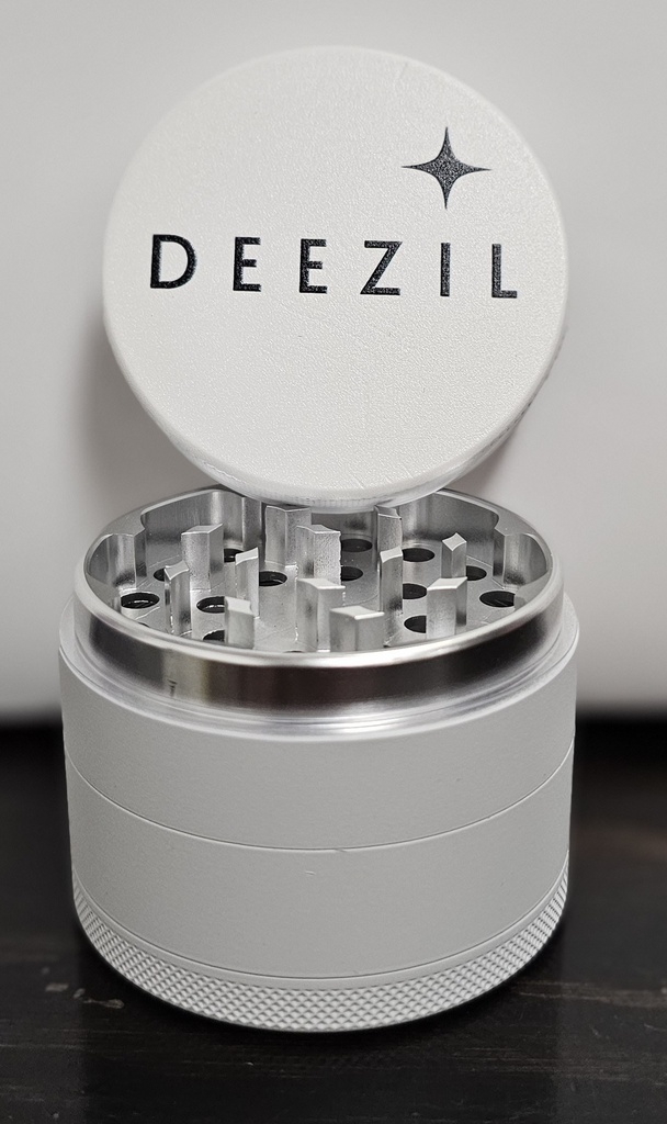 Deezil- 63mm 4 Layer Grinder- Matte