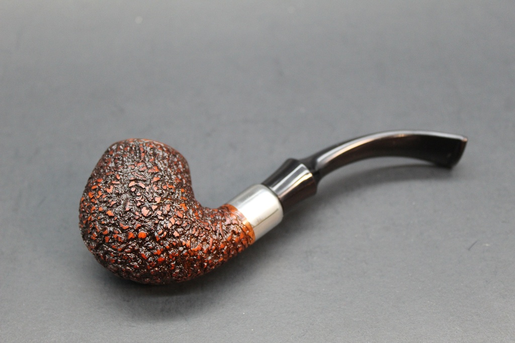 Deezil- Briarwood Hungarian Pipe