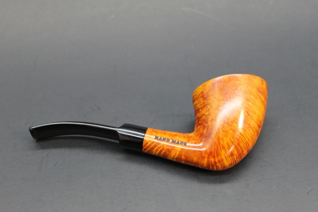 Deezil- Briarwood Zulu Pipe