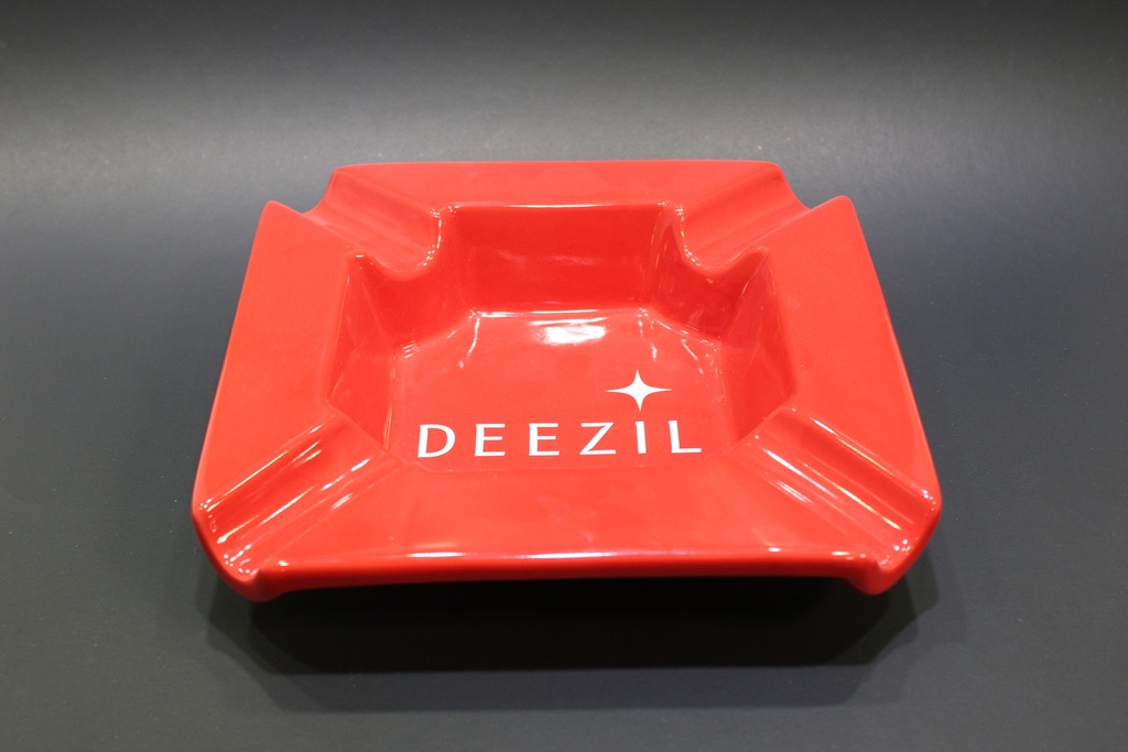Deezil Ashtray- Corner  8.5&quot; x 8.5&quot;