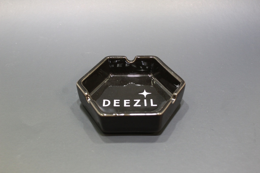 Deezil Ashtray-  Hex