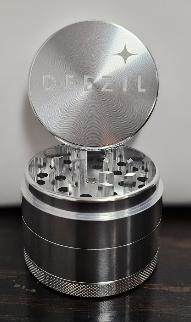 Deezil- 63mm 4 Layer Grinder