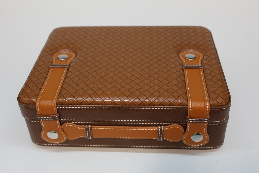 Deezil Leather Humidor Box KBXS001 (10x8x3)